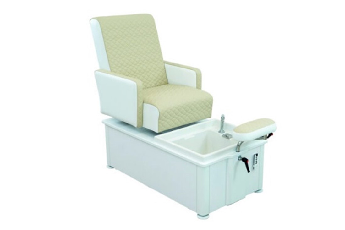 POLTRONA DAL DESIGN MINIMALE